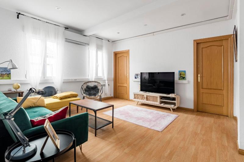 Precioso piso en el Rastro by beBalmy — отель с удобным расположением в Мадриде