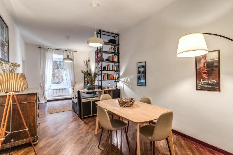 Цены на Elegant two bedroom Apartment-Colosseum в Риме