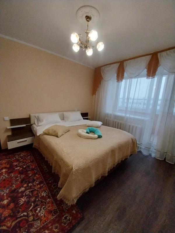 Цены на Arenda uutnoj i teploj kvartiry v centre в Костанае