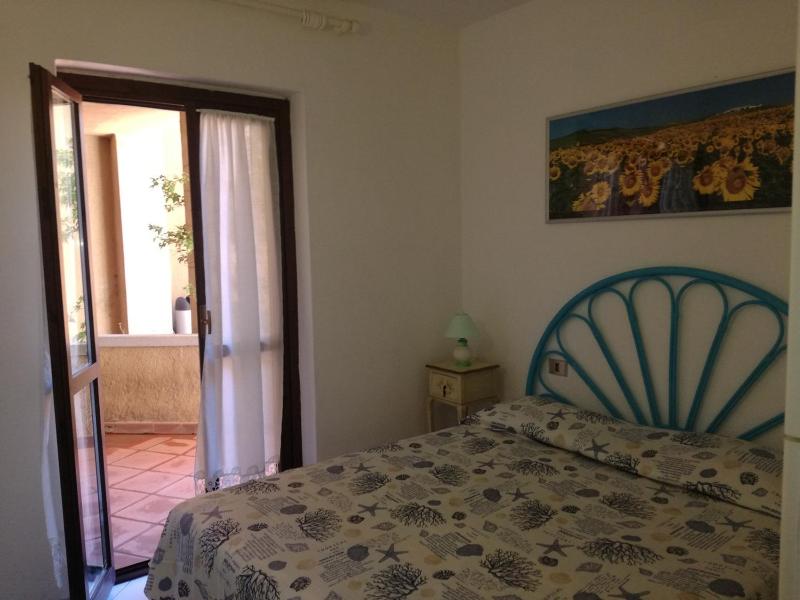 Bilocale a Palau - Incantevole Giardino Vicino al Mare