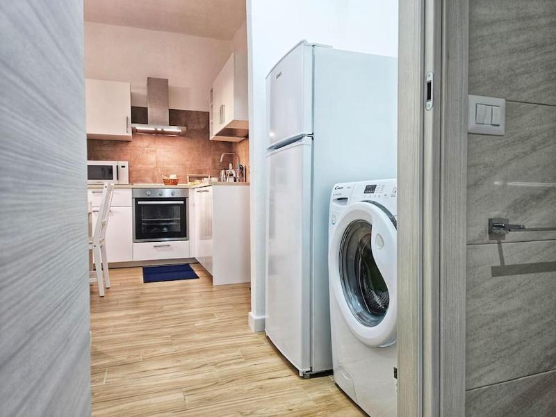 Rosas Rooms a Cagliari - Appartamento sicuro a Pirri