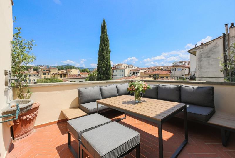 Apartments Florence- Alfieri Prestige with terrace — отзывы гостей и цены