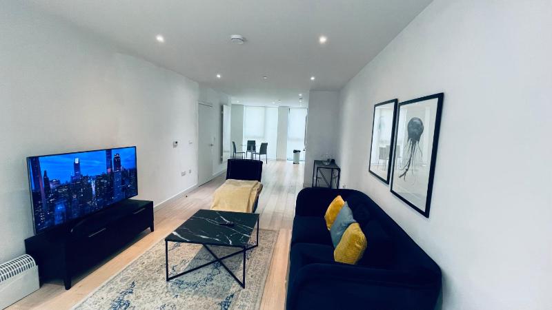 2 BED 4 ADULTS IN ROYAL WHARF — забронировать отель в Лондоне