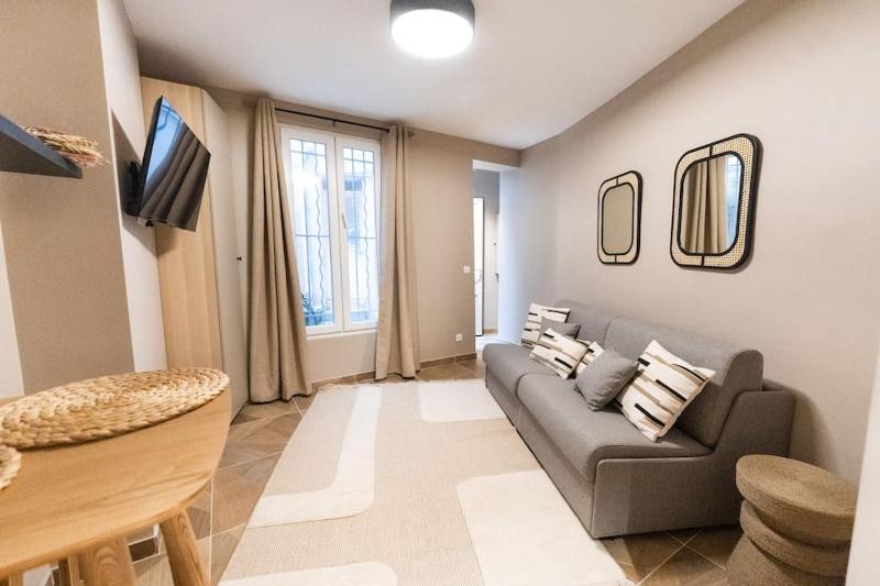 Bel appartement neuf dans le 9eme arrondissement — отель в Париже, Франция
