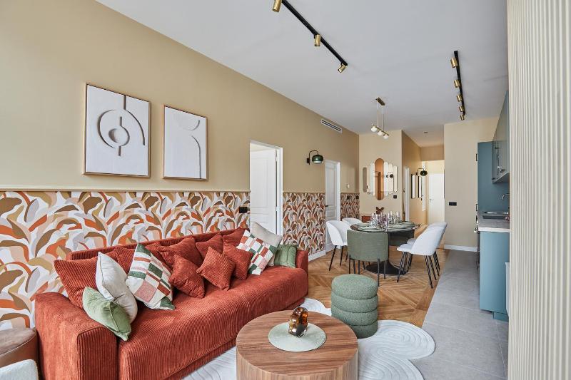 Apartment Le Marais by Studio prestige — комфортный отель в Париже