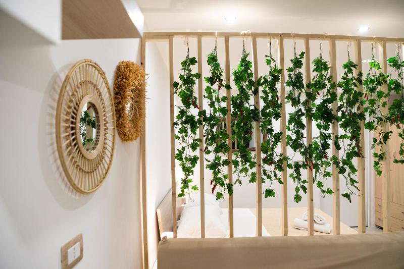 Il Basso Mini Apartment — забронировать отель в Неаполе