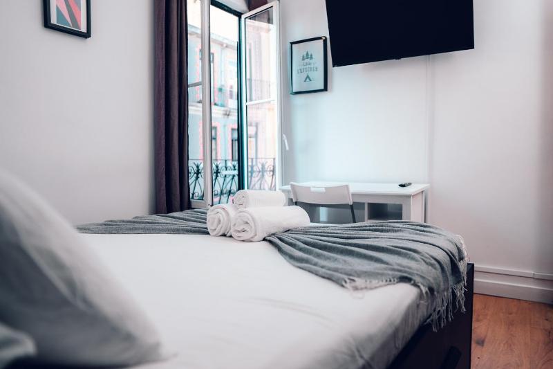 Guest House Arroios Rooms — комфортный отель в Лиссабоне
