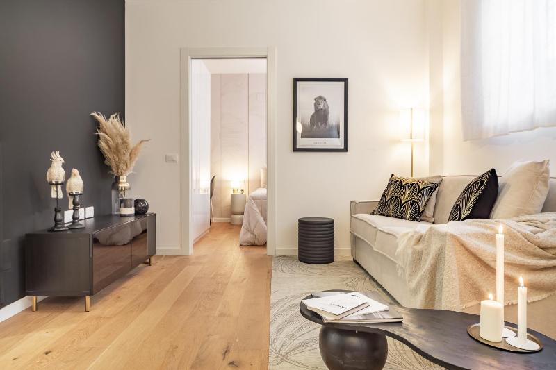 45Royal stylish house Milan city center — забронировать отель в Милане
