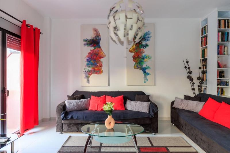 Aiolos luxury metro Acropolis suite 7 near museum of modern art — комфортный отель в Афины