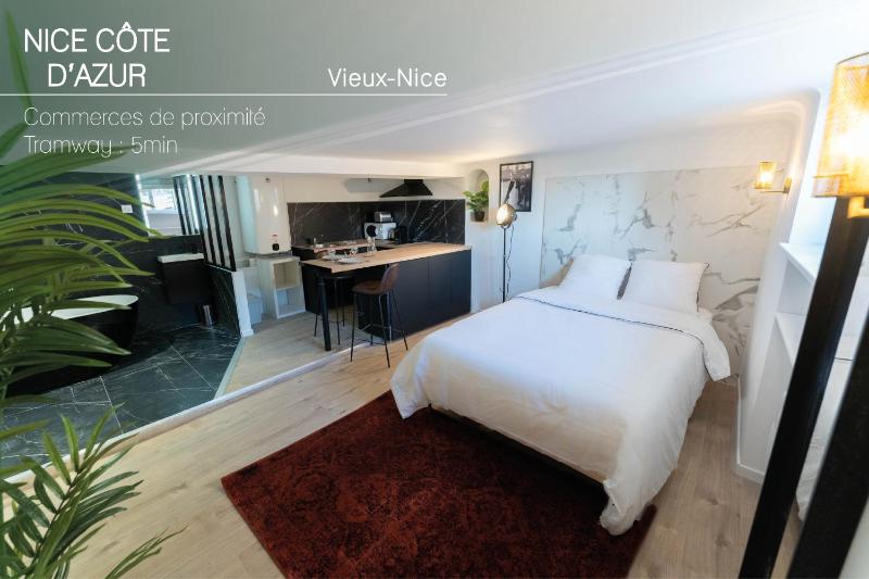 Vieux nice - Loft - Balneo — комфортный отель в Николь