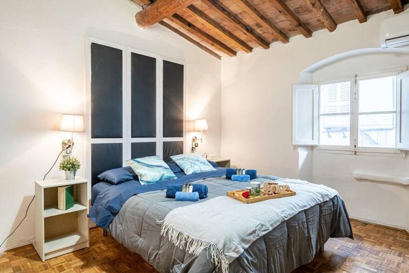 Ten minutes from Ponte Vecchio [Old town] — комфортный отель в Флоренции
