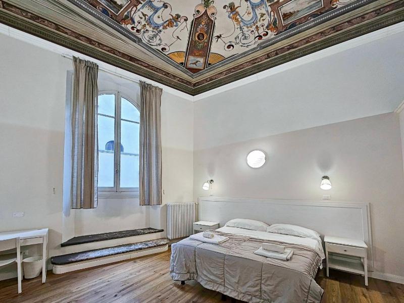 Entire apartments for 8 Duomo view — забронировать отель в Флоренции