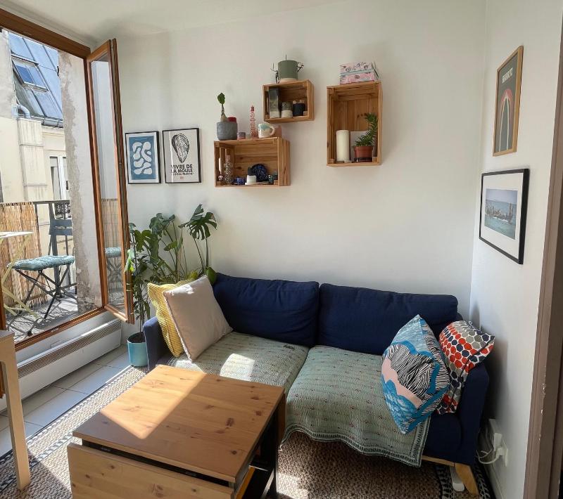 Charming & calm 2 rooms apartment with balcony — забронировать отель в Париже