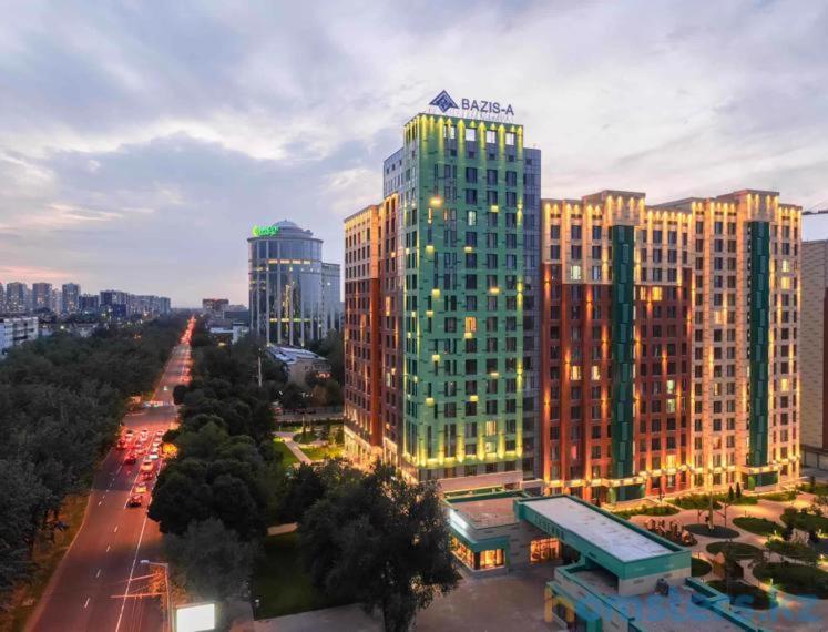 Legenda, Abay-Manas apartment — отель с удобным расположением в Алматы