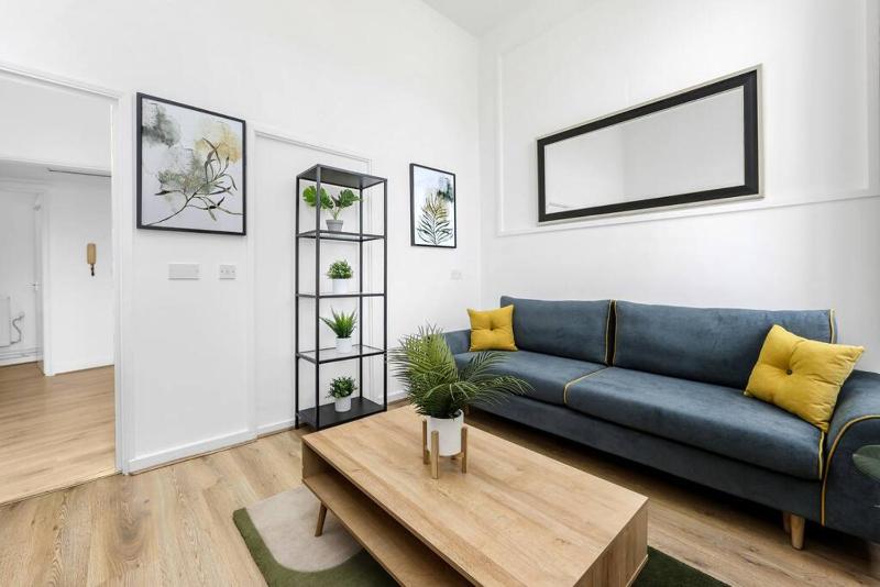 Cosy place near Camden town — комфортный отель в Лондоне