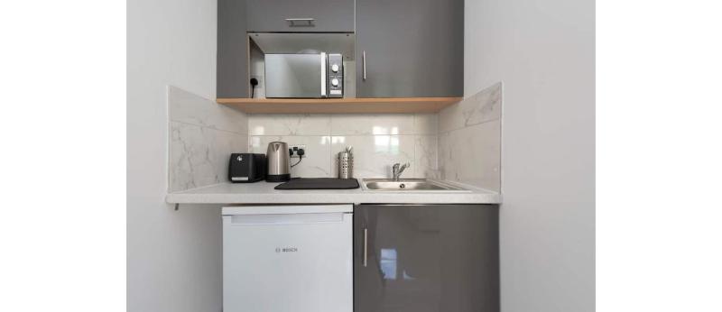 Newly Renovated Cozy Studio in North London — забронировать отель в Лондоне