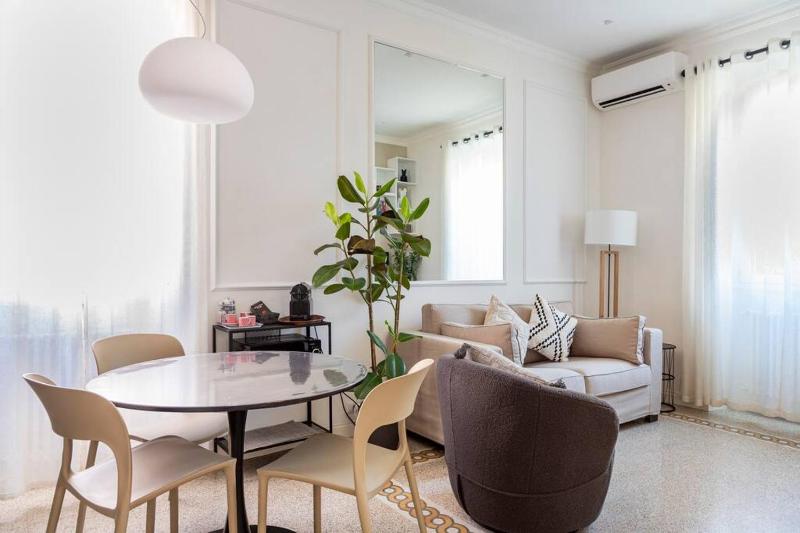 Your Cozy Home in Rome- Gemelli- close to downtown — отель с удобным расположением в Риме