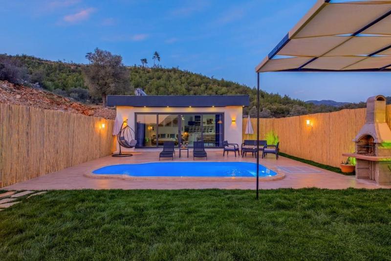 Цены на Villa Apiko / Fethiye Yesiluzumlu в Фетхие