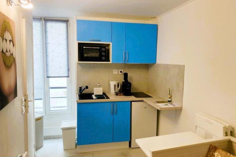 Magnifique studio bien desservi — отель с удобствами в Париже