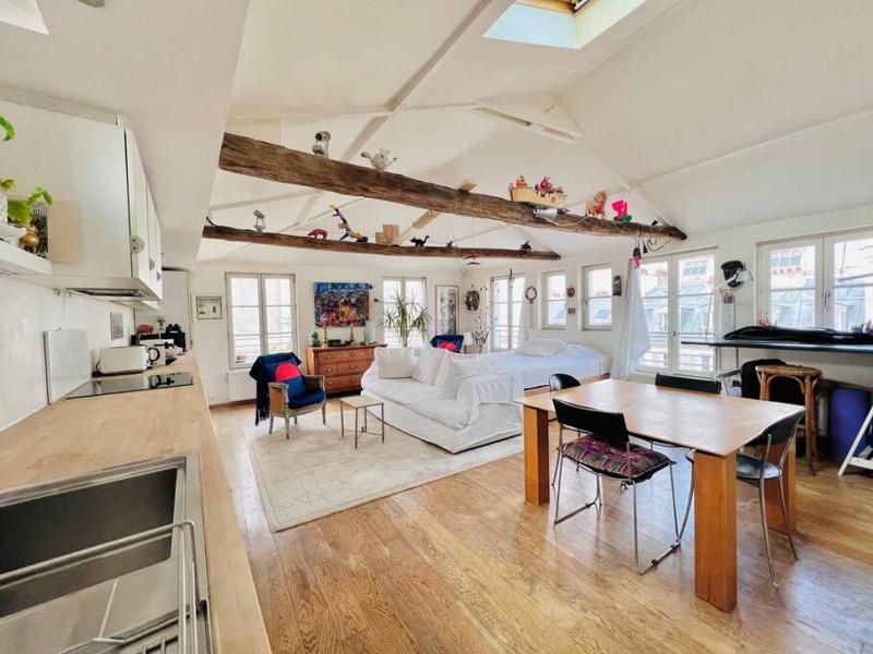 Loft Marais 100 m2 in heart of Paris — комфортный отель в Париже