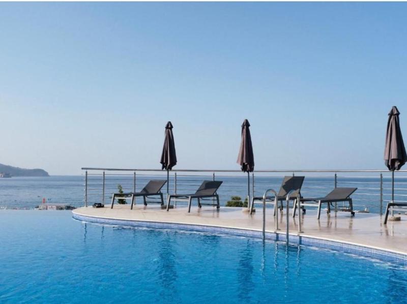 Resort Skyline Budva — комфортный отель в Будва