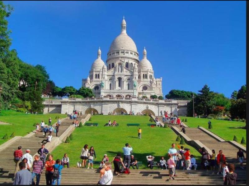 Цены на Paris Sacre Coeur Montmartre et Tour Eiffel, 8 people, в Париже