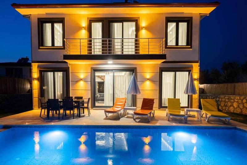 Villa Parla 1 / Fethiye — отель с удобным расположением в Фетхие
