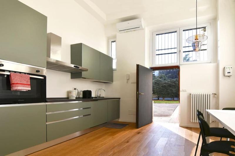Stadio San Siro - Splendido Loft MM Inganni — отель в Милане, Италия