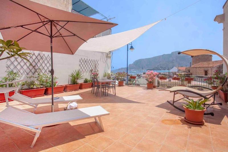 La Terrazza su Mondello — забронировать отель в Палермо