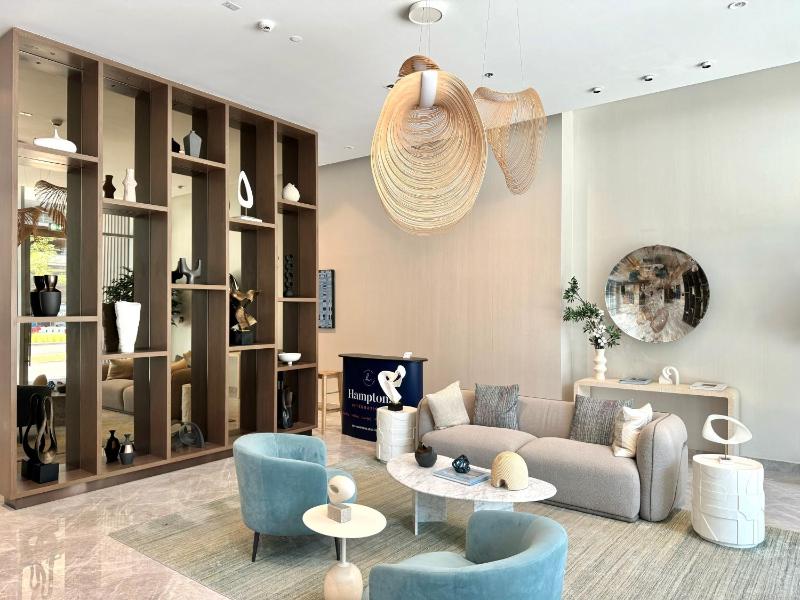 1BR Luxurious Beachfront Apartment — отель в Дубае, Объединенные Арабские Эмираты