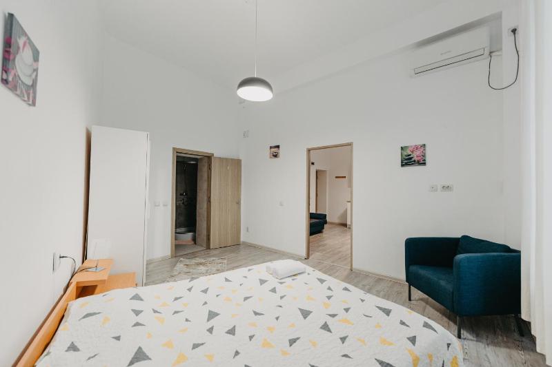 Studio Piata Amzei NR.1 (8 D) — комфортный отель в Бухаресте