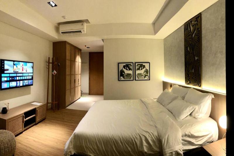 Cozy Minimalist Apartment Lavaya N511 — отель с удобствами в Нуса