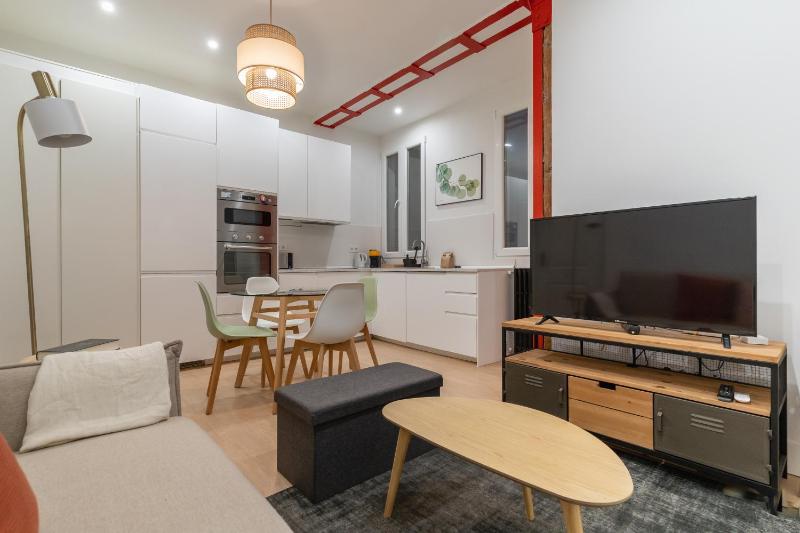 Cozy and Central-1Bd 1Bth- Cortes — отель в Мадриде, Испания