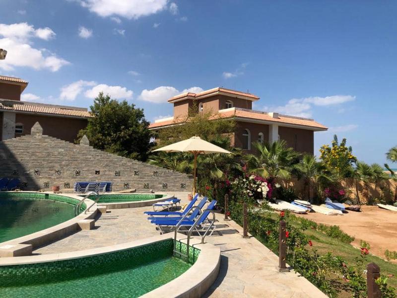 Blue turtle seaview — отель с удобным расположением в Хургаде