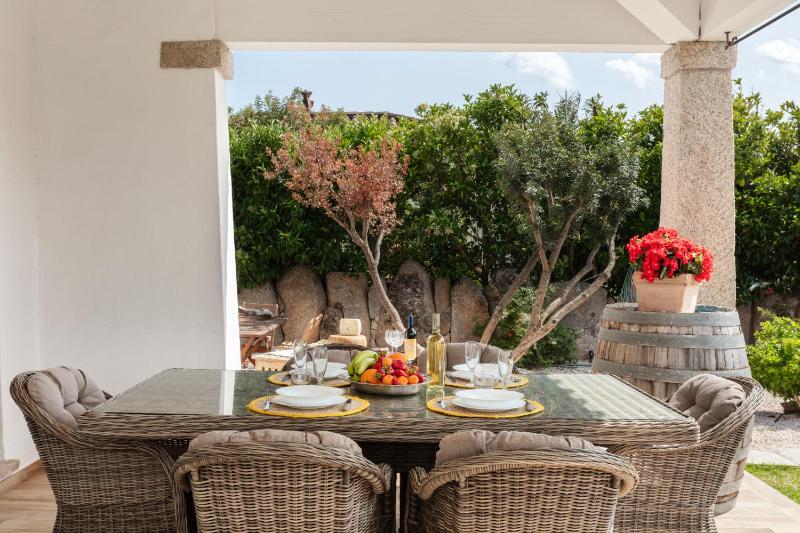 Villa Adele ad Olbia - Elegante villa con giardino