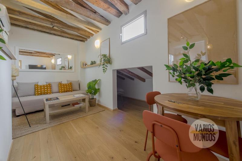 New and Cozy Apt 4pax Calle Esperanza-Centro de Madrid — отзывы гостей и цены