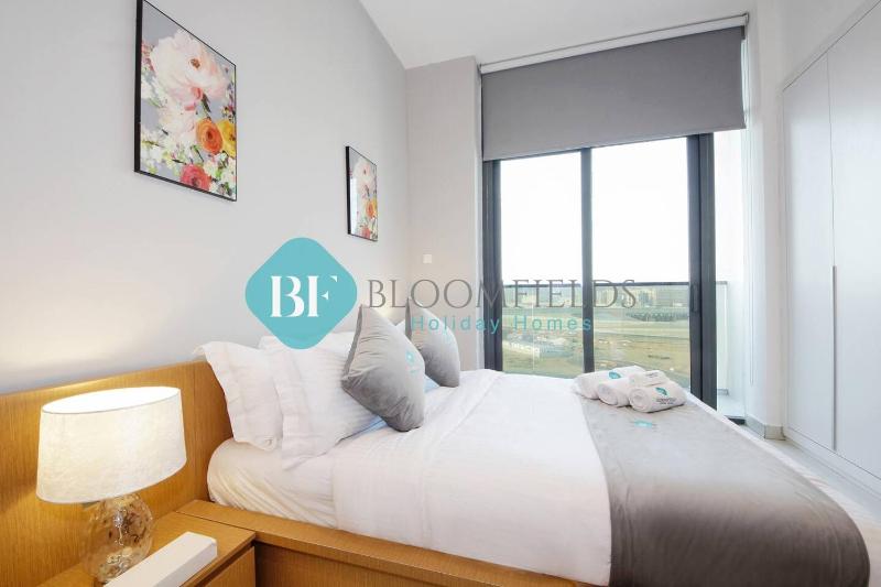 Spacious Studio In Blue Wave — забронировать отель в Дубае