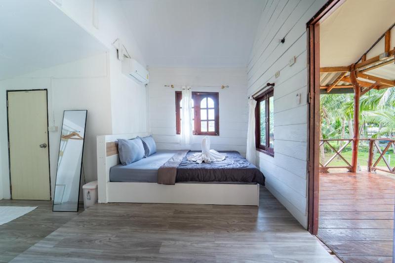 Цены на Garden villa 1 min walking to the beach в Ко Пханган