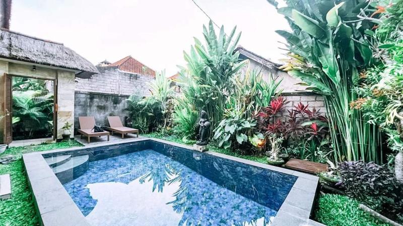 Private Villa 2 bedrooms with private pool — отель с удобным расположением в Убуде
