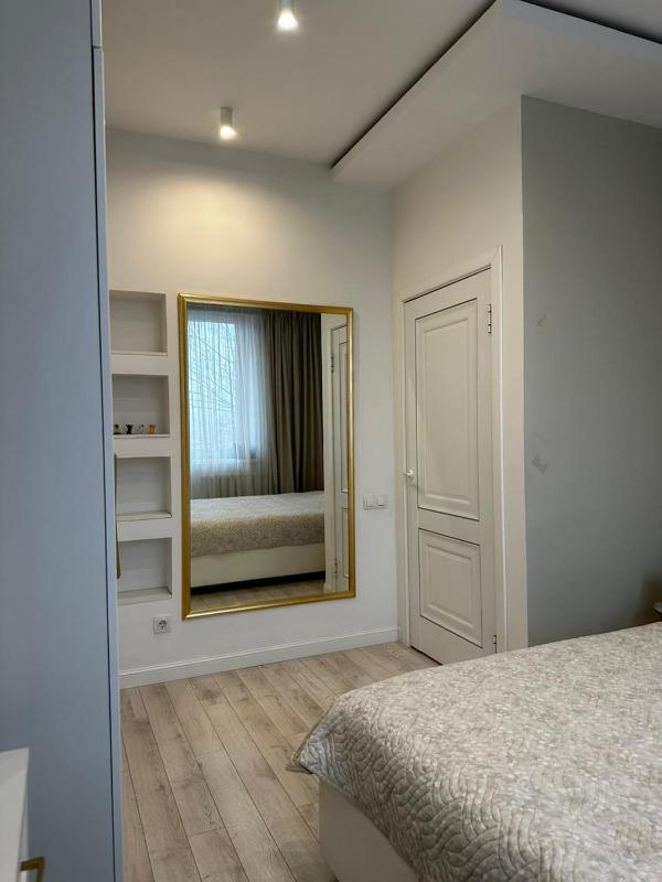 Lovely flat in the center — забронировать отель в Алматы