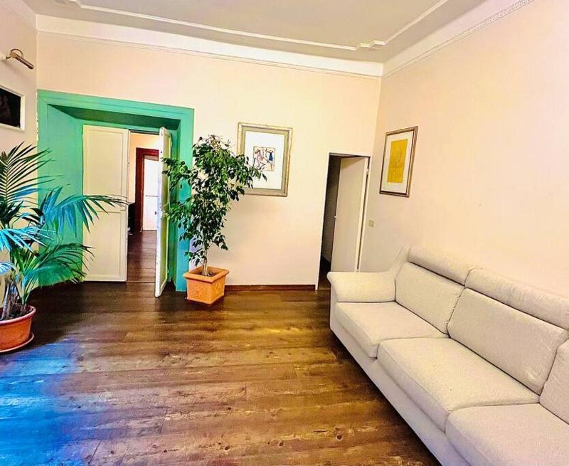 La Fornarina Apartment — отель с удобным расположением в Риме