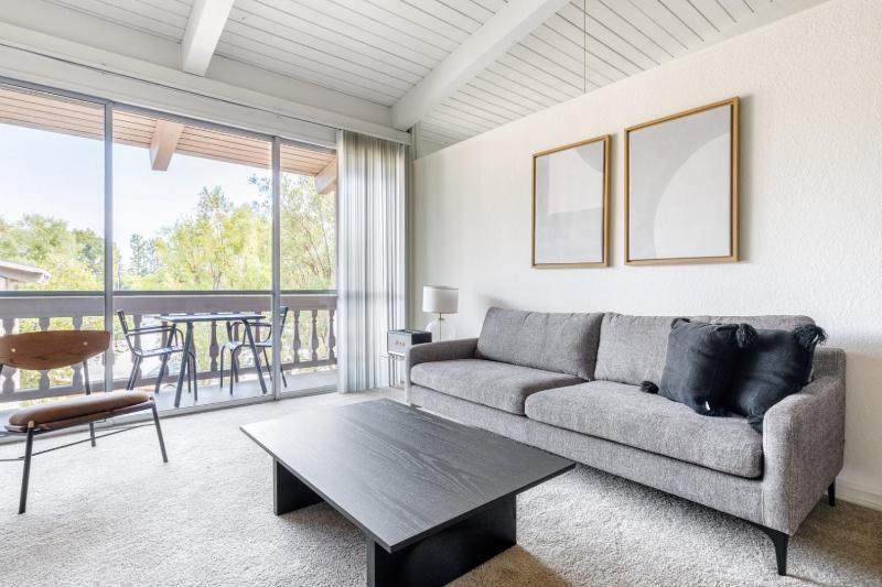 Culver City 2BR w Gym Pool nr shops LAX-330 — отзывы гостей и цены