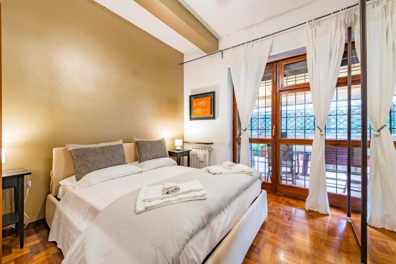 Alle Mura Aurelie Apartment — отель с удобствами в Риме