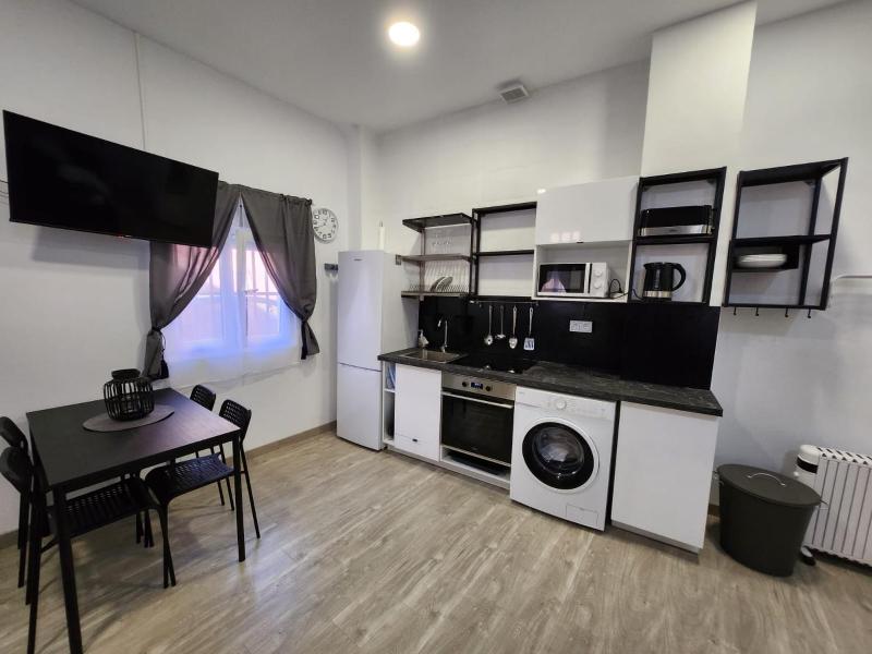 Plan B Madrid Vallecas — забронировать отель в Мадриде