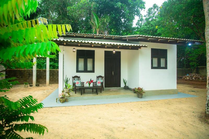 Villa Oneki — отель в Хиккадува, Шри-Ланка