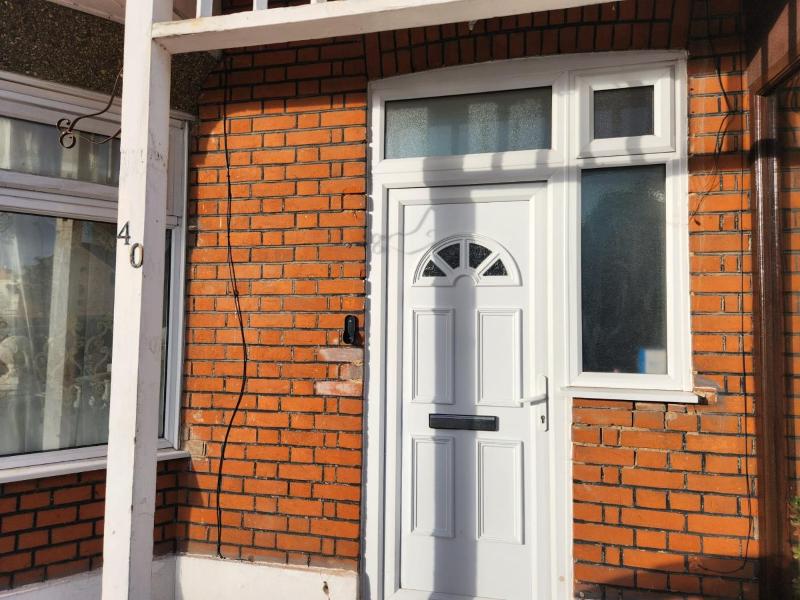Comfy Guest House — отель в Лондоне, Соединенное Королевство