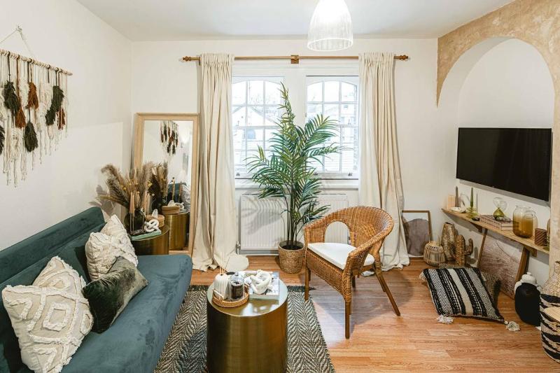 1 Bedroom, 5 Minutes walk to Angel Station, Central London — отель с удобным расположением в Лондоне