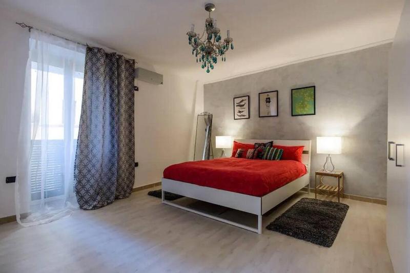 MaclaHOUSE Napoli centrale — отель с удобствами в Неаполе