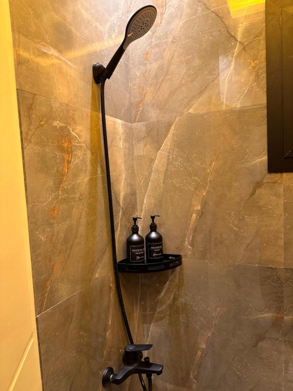 Цены на Luxury Studio in Al-Sahafa в Рияде