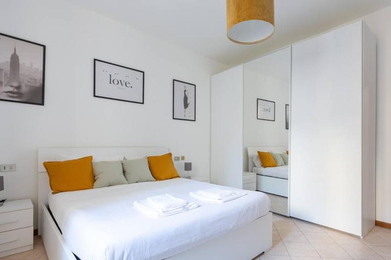 Porta Garibaldi Cozy Flat — отель с удобствами в Милане